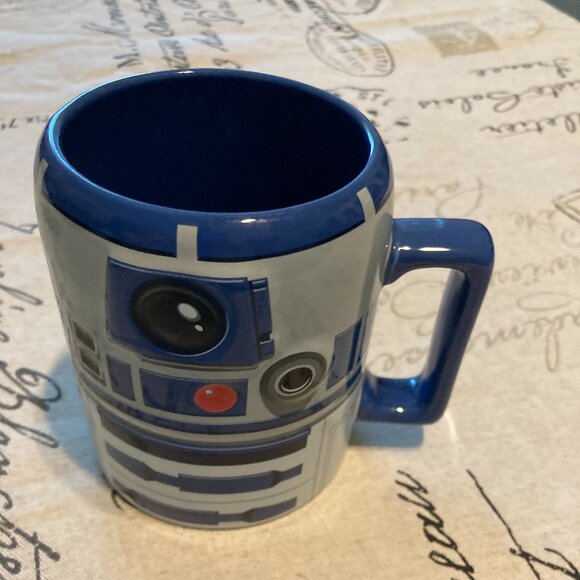 Disney Star Wars R2D2 Ceramic Coffee Mug, tm Lucasfilm, Ltd. Made in Thailand - Picture 1 of 6